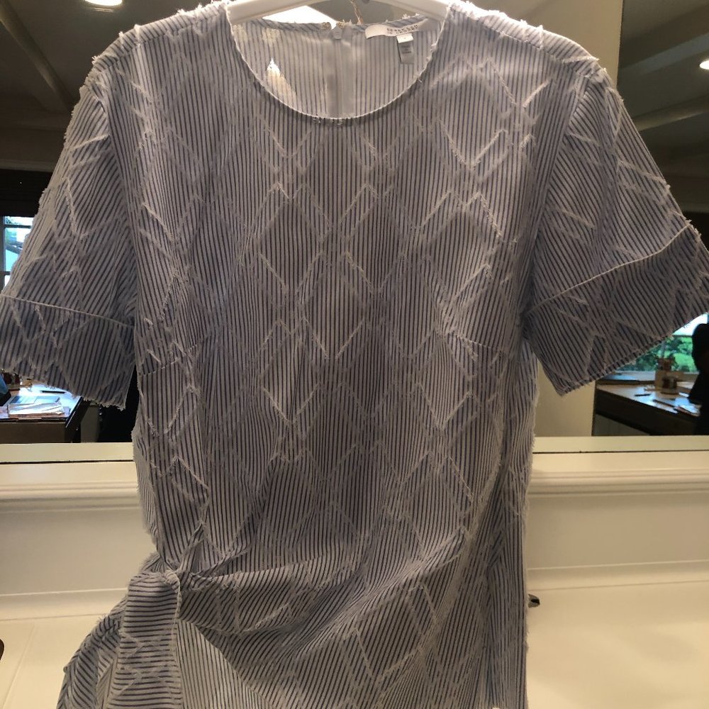 Short sleeve blue and white blouse